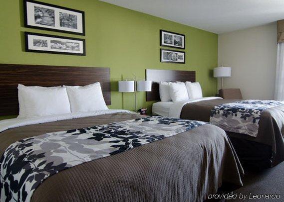 Sleep Inn & Suites Harbour Pointe Brandermill Δωμάτιο φωτογραφία