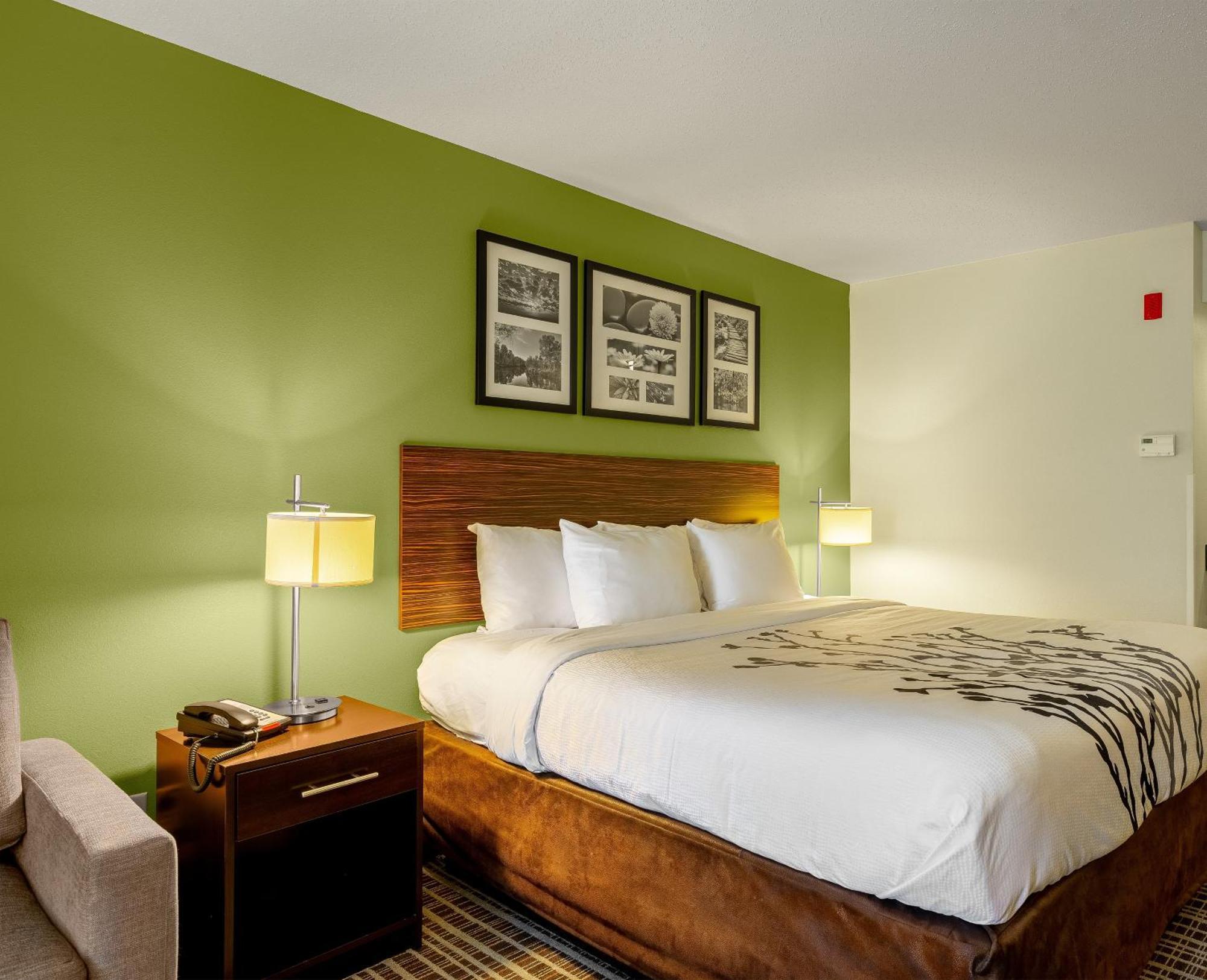 Sleep Inn & Suites Harbour Pointe Brandermill Εξωτερικό φωτογραφία