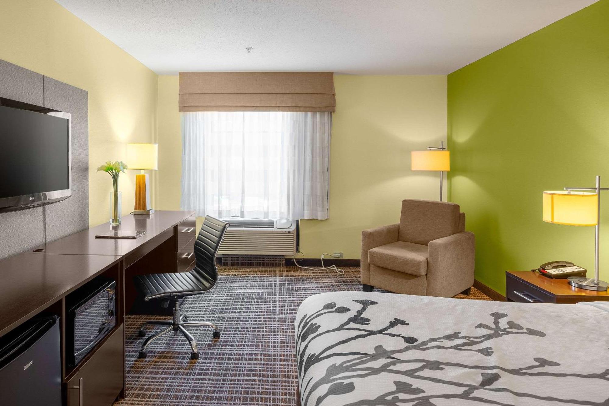 Sleep Inn & Suites Harbour Pointe Brandermill Εξωτερικό φωτογραφία